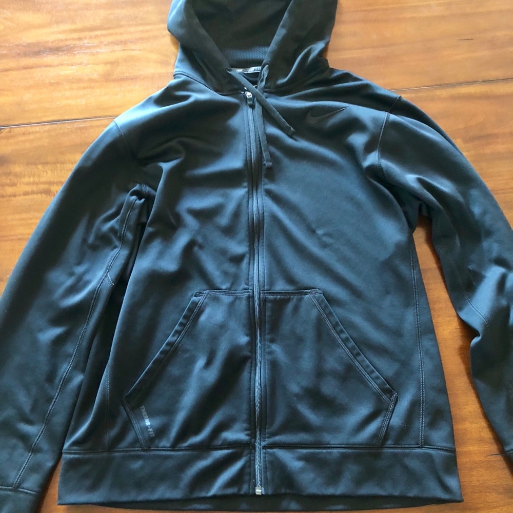 Therma-Fit Basketball Hoodie